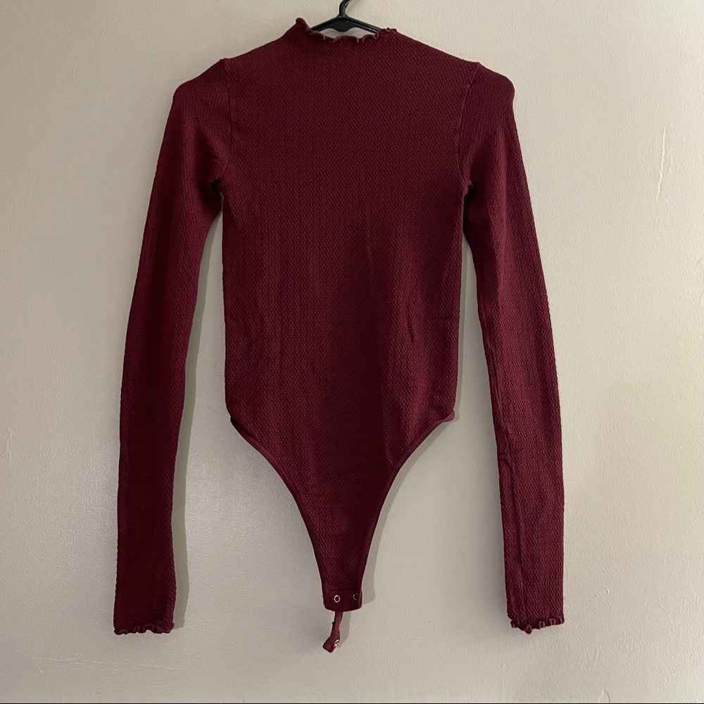 Free People Make It A Mock Neck Seamless Bodysuit🌸